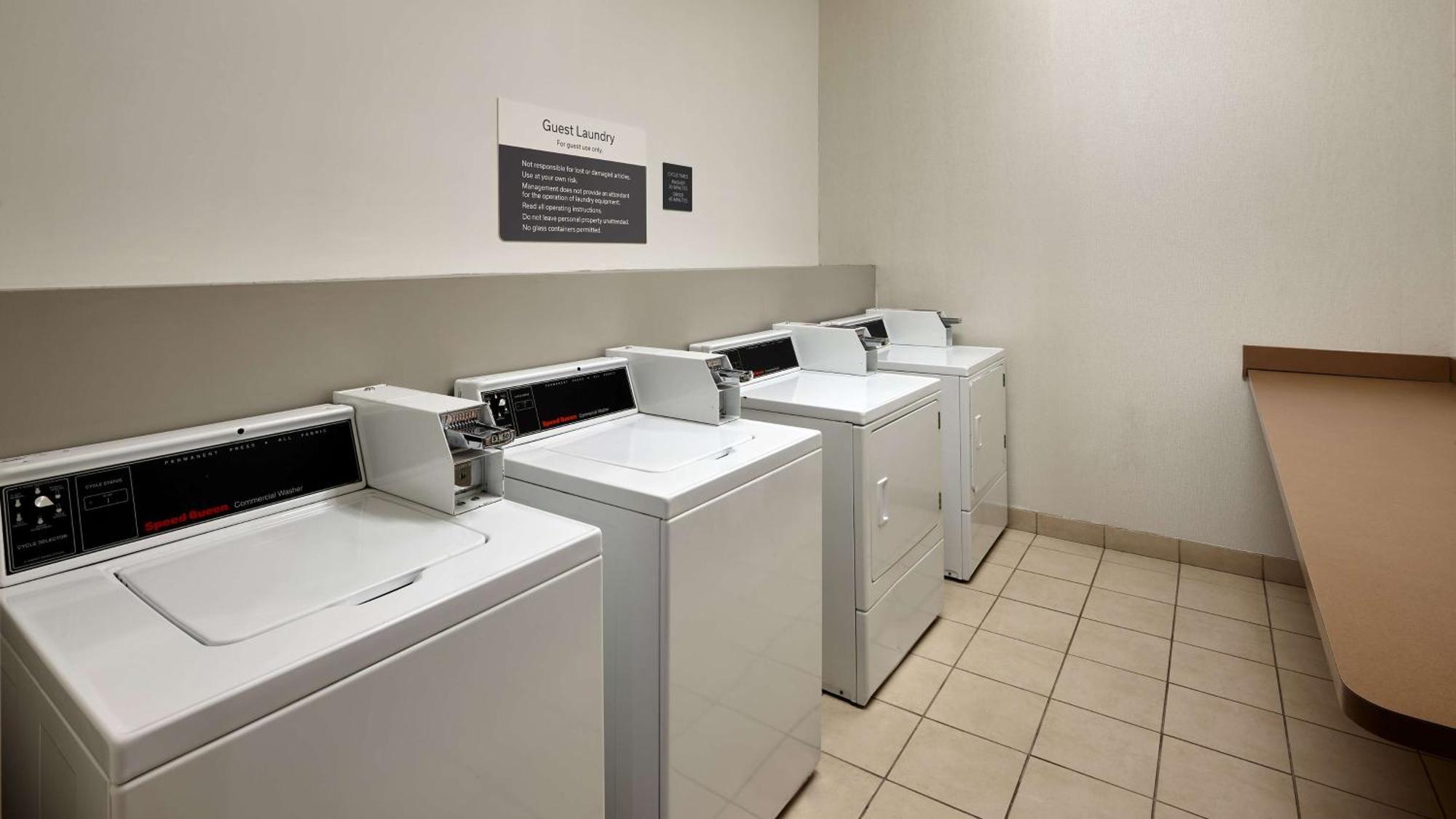 Hilton Garden Inn Merrillville Zewnętrze zdjęcie